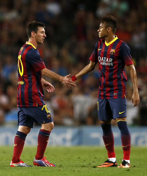 尤其是他们 尤其是他们