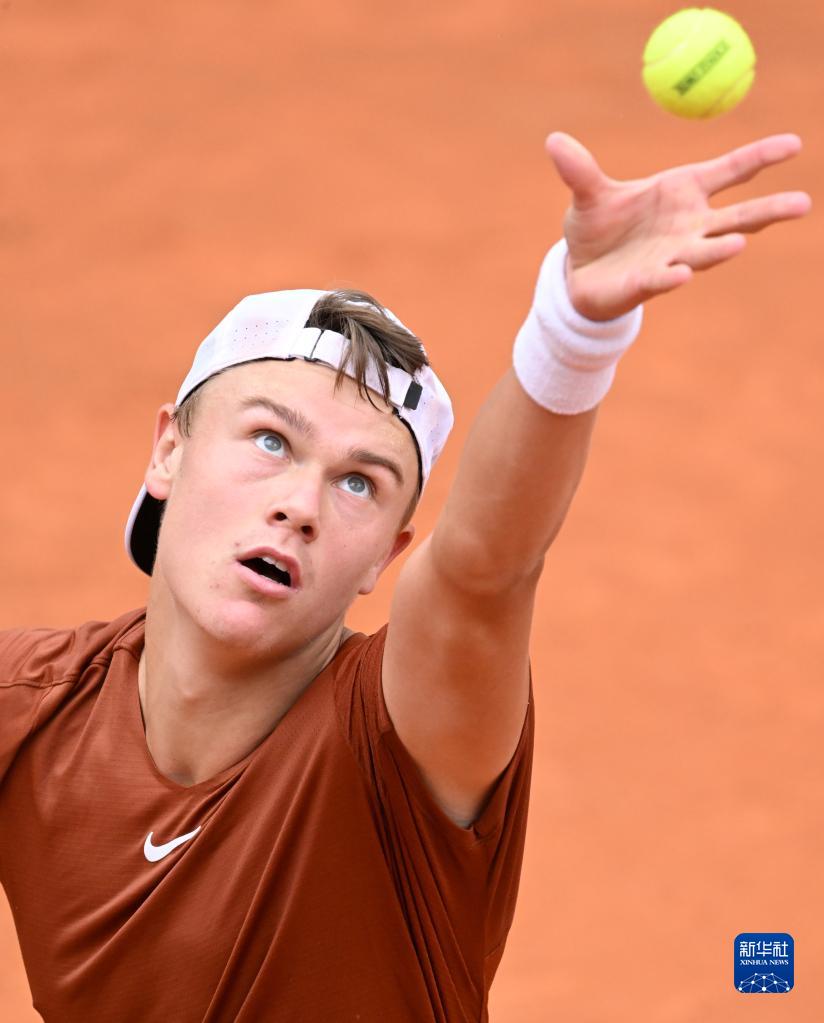 投身于体育 投身于体育