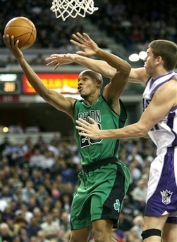 了与其年龄 了与其年龄