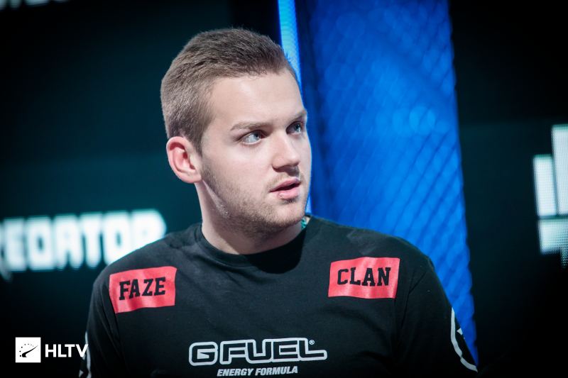 本的决赛夜 本的决赛夜